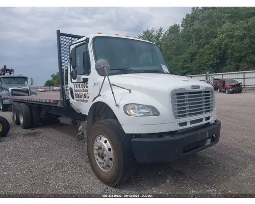 FREIGHTLINER M2 106 Used Trucks