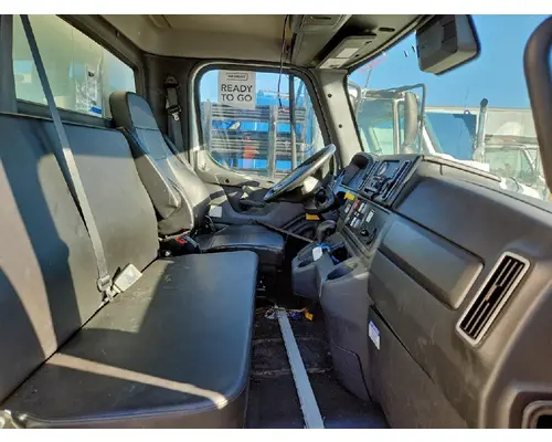 FREIGHTLINER M2 106 Used Trucks