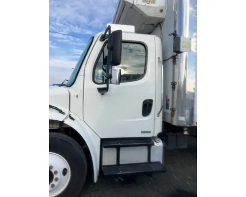 FREIGHTLINER M2 106 VEHICLE FOR SALE