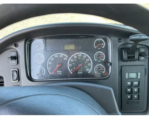 FREIGHTLINER M2 106 VEHICLE FOR SALE