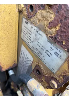 FREIGHTLINER M2 106 Valve Cover