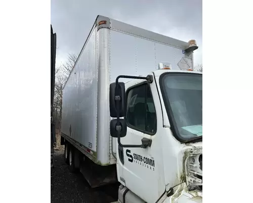 FREIGHTLINER M2 106 Van Body