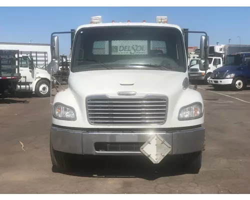 FREIGHTLINER M2 106 Vehicle For Sale