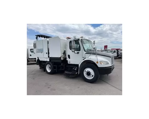 FREIGHTLINER M2 106 Vehicle For Sale