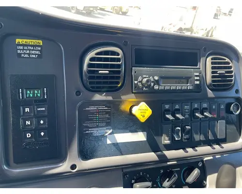 FREIGHTLINER M2 106 Vehicle For Sale