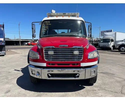 FREIGHTLINER M2 106 Vehicle For Sale