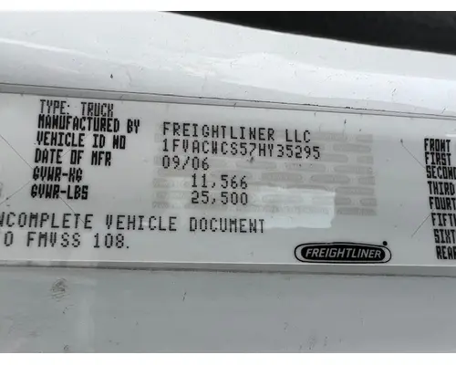 FREIGHTLINER M2 106 Vehicle For Sale