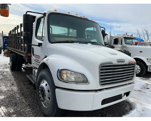 FREIGHTLINER M2 106 Vehicle For Sale