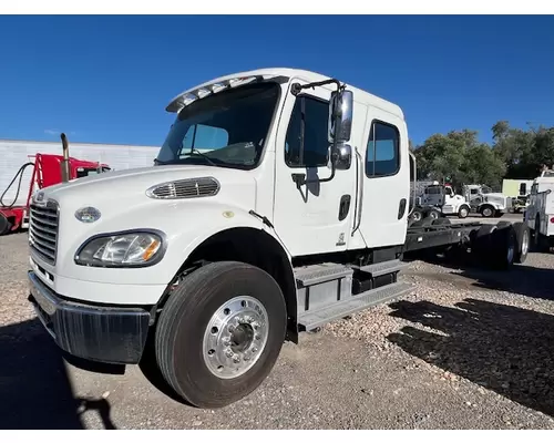 FREIGHTLINER M2 106 Vehicle For Sale