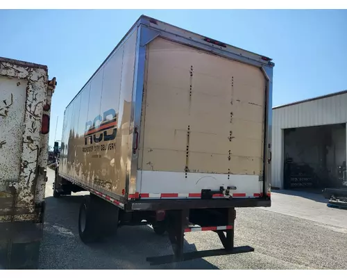 FREIGHTLINER M2 106 WHOLE TRUCK FOR PARTS