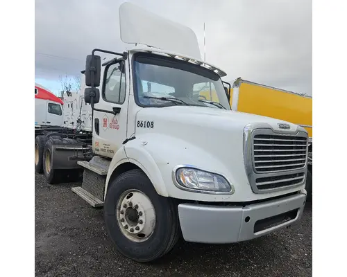 FREIGHTLINER M2 106 WHOLE TRUCK FOR RESALE