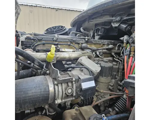 FREIGHTLINER M2 106 WHOLE TRUCK FOR RESALE