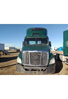 FREIGHTLINER M2 106 WHOLE TRUCK FOR RESALE
