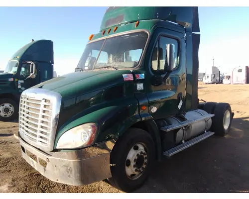 FREIGHTLINER M2 106 WHOLE TRUCK FOR RESALE