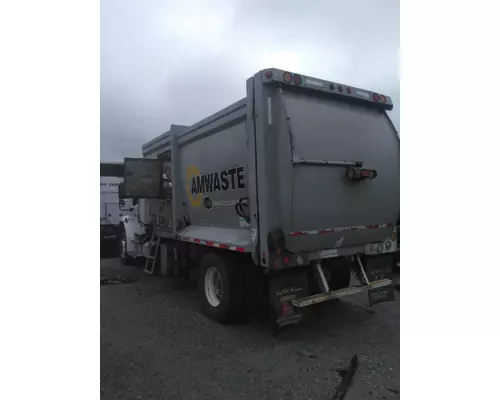 FREIGHTLINER M2 106 WHOLE TRUCK FOR RESALE