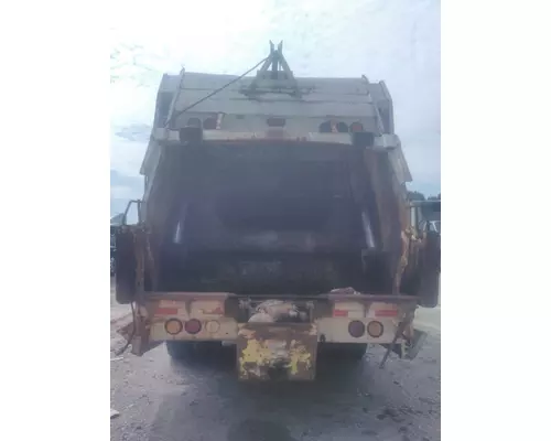 FREIGHTLINER M2 106 WHOLE TRUCK FOR RESALE