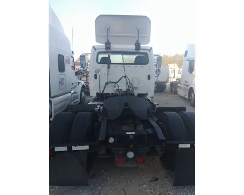 FREIGHTLINER M2 106 WHOLE TRUCK FOR RESALE