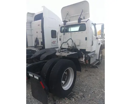 FREIGHTLINER M2 106 WHOLE TRUCK FOR RESALE