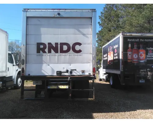 FREIGHTLINER M2 106 WHOLE TRUCK FOR RESALE