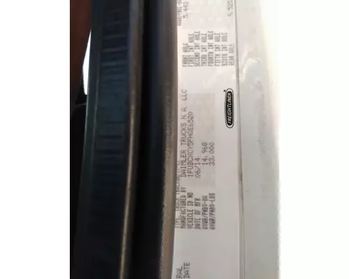 FREIGHTLINER M2 106 WHOLE TRUCK FOR RESALE