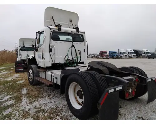 FREIGHTLINER M2 106 WHOLE TRUCK FOR RESALE