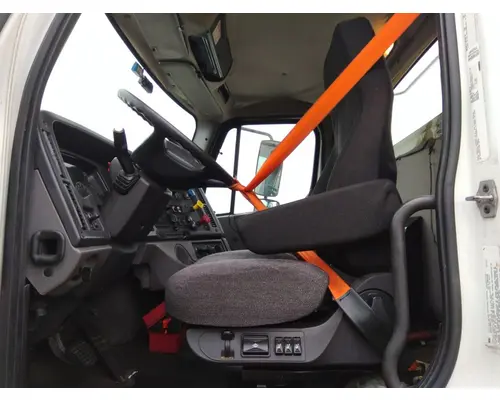 FREIGHTLINER M2 106 WHOLE TRUCK FOR RESALE