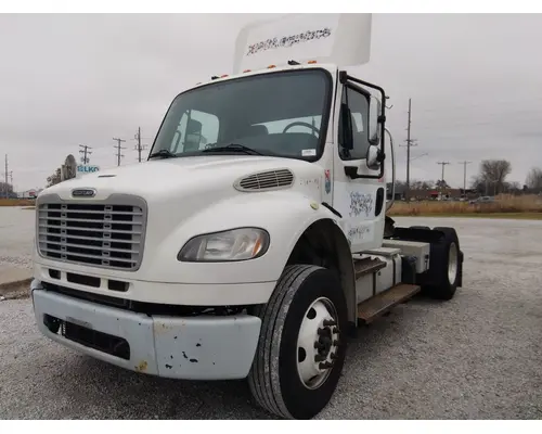 FREIGHTLINER M2 106 WHOLE TRUCK FOR RESALE