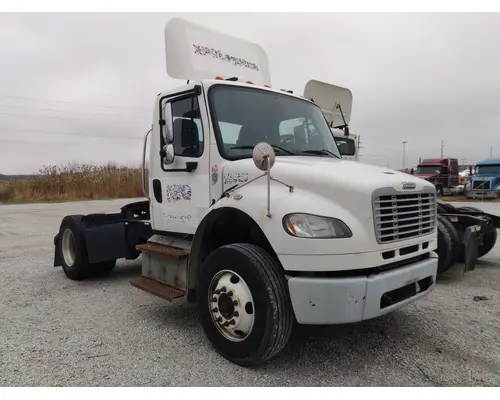 FREIGHTLINER M2 106 WHOLE TRUCK FOR RESALE