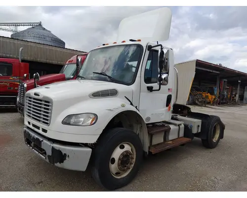 FREIGHTLINER M2 106 WHOLE TRUCK FOR RESALE