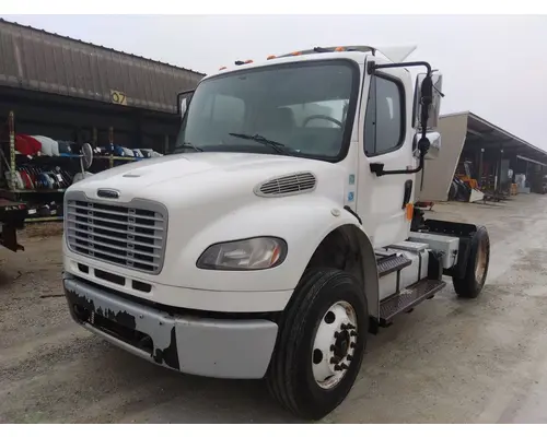 FREIGHTLINER M2 106 WHOLE TRUCK FOR RESALE
