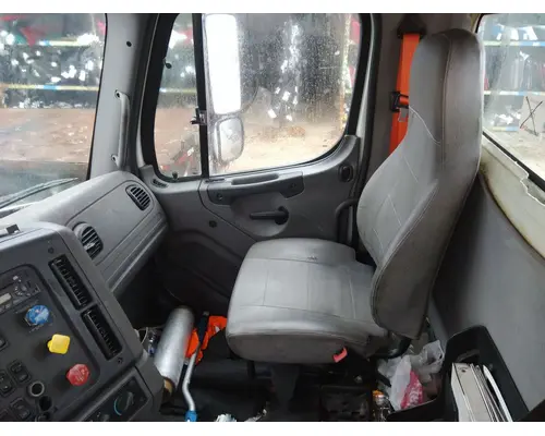 FREIGHTLINER M2 106 WHOLE TRUCK FOR RESALE