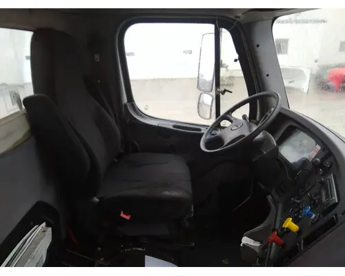 FREIGHTLINER M2 106 WHOLE TRUCK FOR RESALE