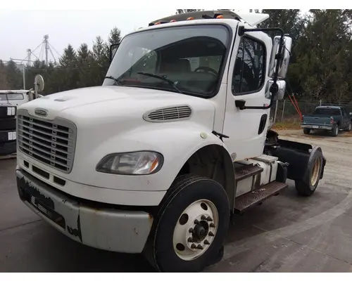 FREIGHTLINER M2 106 WHOLE TRUCK FOR RESALE
