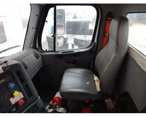 FREIGHTLINER M2 106 WHOLE TRUCK FOR RESALE