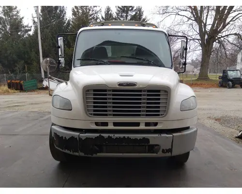 FREIGHTLINER M2 106 WHOLE TRUCK FOR RESALE