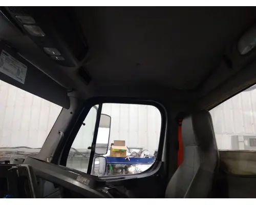 FREIGHTLINER M2 106 WHOLE TRUCK FOR RESALE