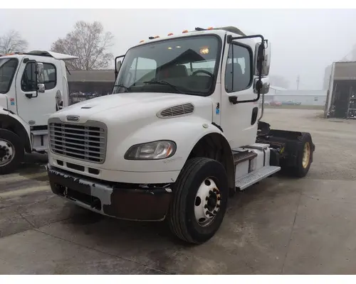 FREIGHTLINER M2 106 WHOLE TRUCK FOR RESALE