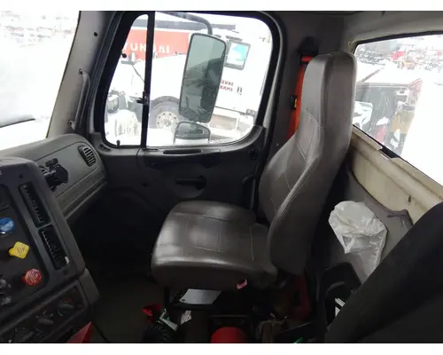 FREIGHTLINER M2 106 WHOLE TRUCK FOR RESALE