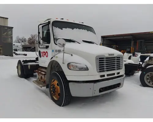 FREIGHTLINER M2 106 WHOLE TRUCK FOR RESALE