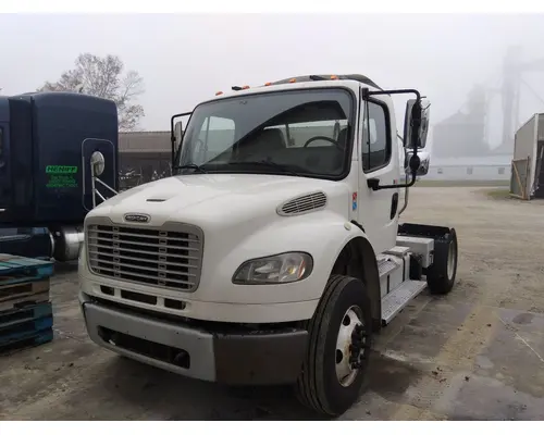 FREIGHTLINER M2 106 WHOLE TRUCK FOR RESALE