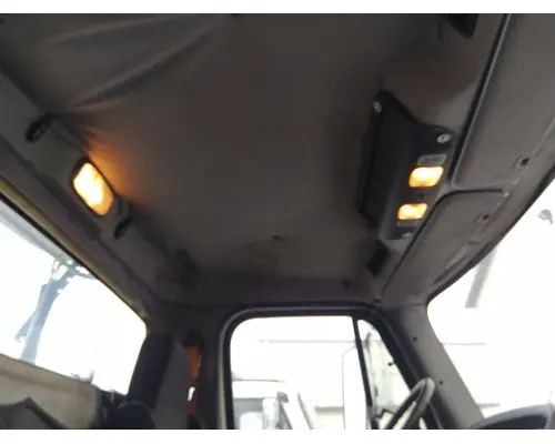 FREIGHTLINER M2 106 WHOLE TRUCK FOR RESALE