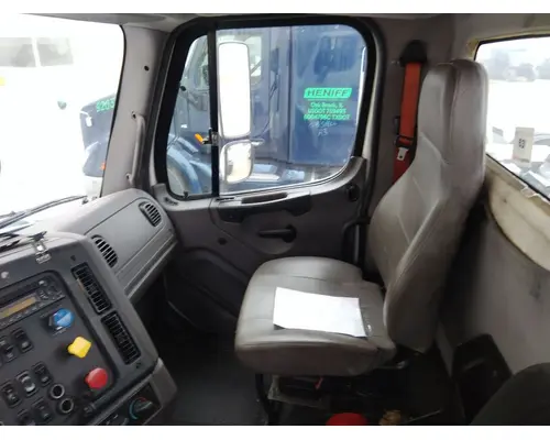 FREIGHTLINER M2 106 WHOLE TRUCK FOR RESALE