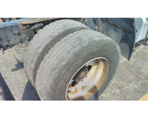 FREIGHTLINER M2 106 WHOLE TRUCK FOR RESALE