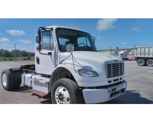FREIGHTLINER M2 106 WHOLE TRUCK FOR RESALE