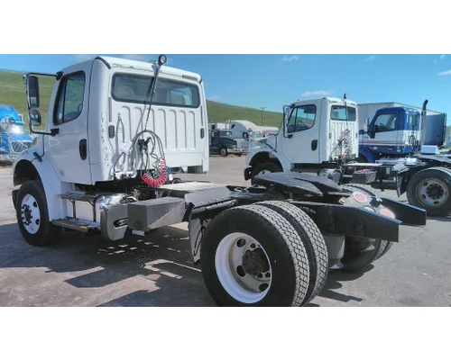 FREIGHTLINER M2 106 WHOLE TRUCK FOR RESALE