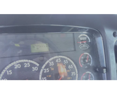 FREIGHTLINER M2 106 WHOLE TRUCK FOR RESALE
