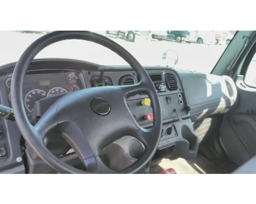 FREIGHTLINER M2 106 WHOLE TRUCK FOR RESALE