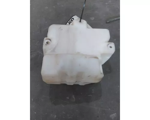 FREIGHTLINER M2 106 WINDSHIELD WASHER RESERVOIR