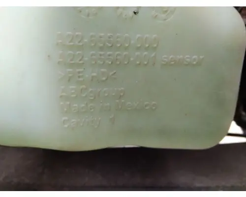 FREIGHTLINER M2 106 WINDSHIELD WASHER RESERVOIR