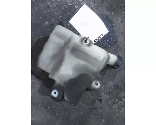 FREIGHTLINER M2 106 WINDSHIELD WASHER RESERVOIR